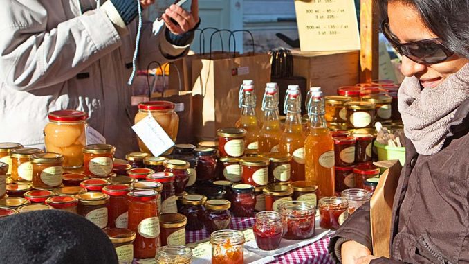 marginalnej, lokalnej i ograniczonej