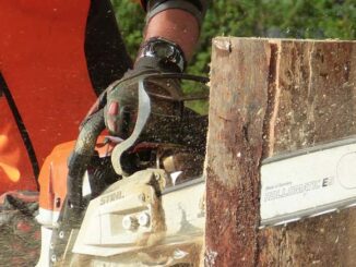 narzędzia na działkę