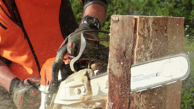 narzędzia na działkę